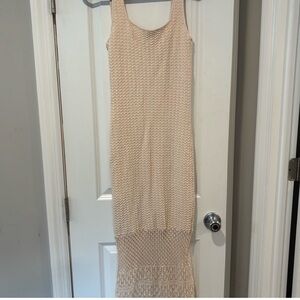 Sleeveless Knit Maxi Dress in Beige by house of Harlow size small. Like new